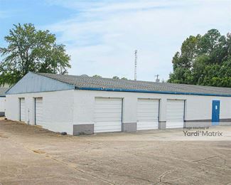 Photo 3 of My Garage Self Storage - 504 North Glenwood Blvd, Tyler, TX