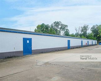 Photo 4 of My Garage Self Storage - 504 North Glenwood Blvd, Tyler, TX
