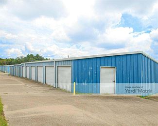 Photo 2 of A+ Storage - 2712 South Main Street, Lindale, TX