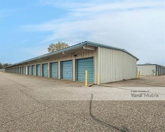 Photo 3 of Eau Claire Stor-All - 3710 Cardinal Avenue, Eau Claire, WI