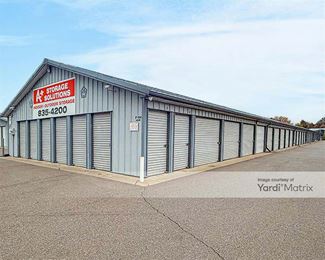 Photo 4 of A Plus Storage Solutions - 2595 Mayer Road, Eau Claire, WI