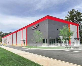 Photo 1 of Store Space Self Storage - 5610 Blountstown Hwy, Tallahassee, FL