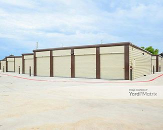 Photo 4 of Extra Space Storage - 1101 Lake Olympia Pkwy, Missouri City, TX