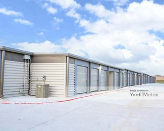 Photo 3 of CubeSmart Self Storage - 32804 Hunt Road, Brookshire, TX