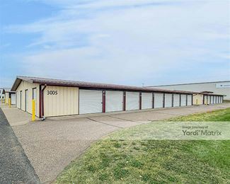 Photo 1 of Mini-Maxi Storage - 3005 Melby Street, Eau Claire, WI
