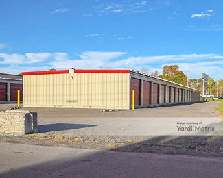 Photo 4 of Herkimer Storage Outlet - 298 Harter Street, Herkimer, NY