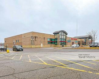Photo 3 of Devon Self Storage - 1201 South Hastings Way, Eau Claire, WI