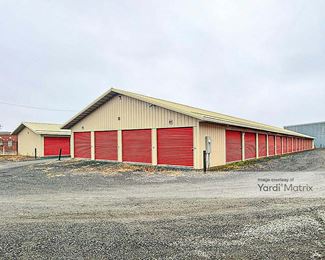 Photo 4 of Big River Self Storage - 631 East Madison Street, Eau Claire, WI