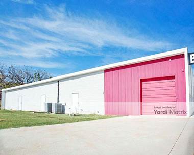 Storage Units for Rent available at 8101 N I- 35 Service Road, Oklahoma City, OK 73131