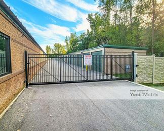 Photo 2 of Four Seasons U Lock - 8501 East 109th Avenue, Crown Point, IN