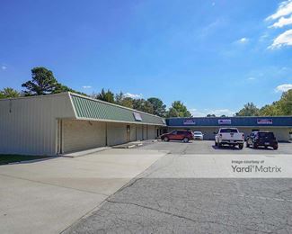 Photo 1 of StorMark Self Storage - 6002 West Kings Hwy, Paragould, AR