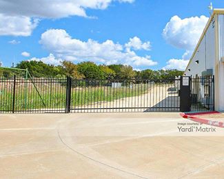 Photo 2 of CubeSmart Self Storage - 3415 Tin Top Hwy, Granbury, TX