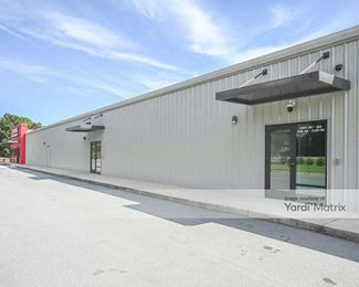 Photo 3 of 33 Storage Solutions - 2059 Charlotte Hwy, Mooresville, NC