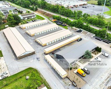 Storage Units for Rent available at 1324 South 4th Street, Chambersburg, PA 17201