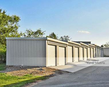 Storage Units for Rent available at 6112 Old Nashville Road Loop 2, Bowling Green, KY 42104