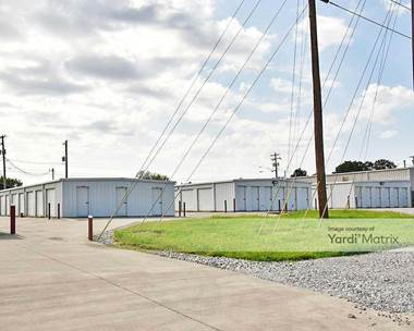 Storage Units for Rent available at 136 Saint Charles Street, Bowling Green, KY 42101