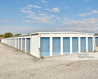 Photo 2 of Franklin Self Storage - 1120 Bluegrass Road, Franklin, KY