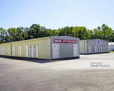 Storage Units for Rent available at 1230 South Main Avenue, Dyersburg, TN 38024