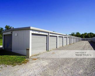 Photo 3 of Quick-s Mini Storage - 222 Highway 210 S, Dyersburg, TN
