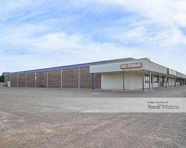 Storage Units for Rent available at 500 West Broadway, West Memphis, AR 72301