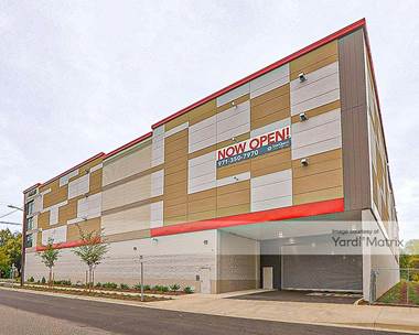 Storage Units for Rent available at 2700 SE Tacoma Street, Portland, OR 97202