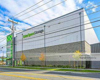 Photo 4 of Extra Space Storage - 1115 NW 46th Street, Seattle, WA