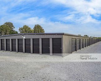 Photo 2 of Premier Storage - 21112 Wade Road, Springdale, AR