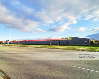 Photo 2 of Menards Self Storage - 1720 Mercantile Drive, Sycamore, IL