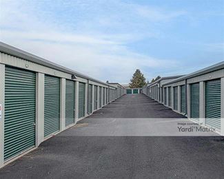 Photo 1 of Logsden Street Self Storage - 710 SE Logsden Street, Bend, OR