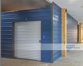 Photo 3 of Kingdom Storage - 503 East Ives Street, Marshfield, WI