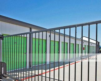 Photo 2 of Extra Space Storage - 3250 South Santa Fe Avenue, Moore, OK