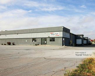 Photo 4 of Store Here Self Storage - 2225 American Drive, Menasha, WI