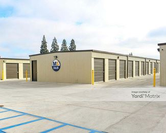 Photo 2 of Master Storage - 1219 East Dinuba Avenue, Reedley, CA