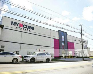 Photo 1 of Mycube Storage - 730 Schuyler Avenue, Lyndhurst, NJ
