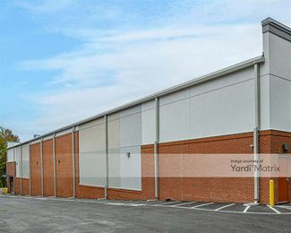 Photo 4 of Space Shop Self Storage - 1009 Oak Road SW, Lilburn, GA