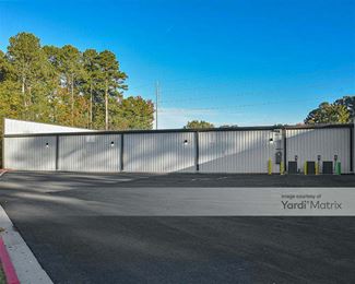 Photo 3 of Space Shop Self Storage - 3045 Hickory Grove Road NW, Acworth, GA