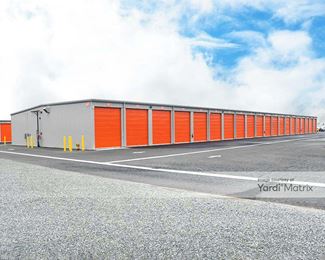 Photo 1 of Porterville Storage - 310 West Gibbons Avenue, Porterville, CA