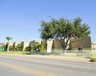 Photo 2 of Del Mar Mini Storage - 7611 North Bartlett Avenue, Laredo, TX