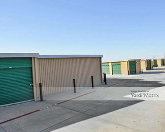 Photo 5 of South Meadow Self Storage - 1320 South Meadow Street, Laredo, TX