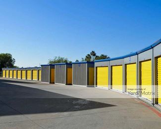 Photo 4 of Storage Star - 2110 Quail Creek Road, Laredo, TX