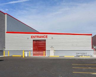 Photo 4 of Devon Self Storage - 1501 Admiral Wilson Blvd, Camden, NJ