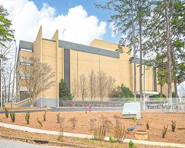 Storage Units for Rent available at 5715 Glenwood Avenue, Raleigh, NC 27612