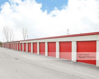Photo 2 of People-s Choice Storage - 2901 Interior Way, La Grange, KY