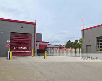 Photo 2 of Devon Self Storage - 31475 Utica Road, Fraser, MI