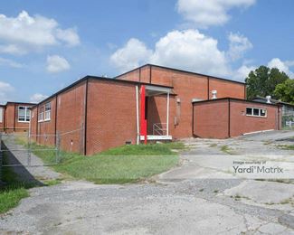 Photo 2 of Stash and Dash Storage - 100 Emory Lane, Kingsport, TN