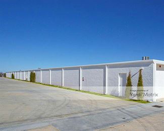 Photo 3 of Extra Space Storage - 617 West 33rd Street, Edmond, OK