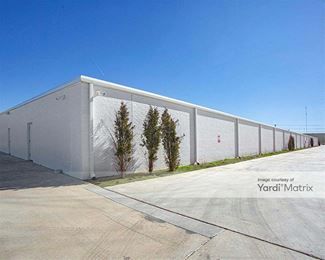 Photo 4 of Extra Space Storage - 617 West 33rd Street, Edmond, OK