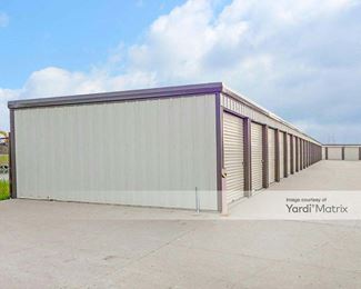 Photo 3 of Five Star Storage - 487 34th Street, Fargo, ND