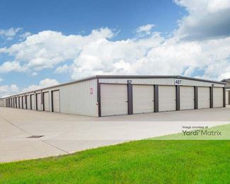 Photo 4 of Five Star Storage - 487 34th Street, Fargo, ND