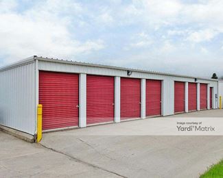 Photo 5 of Five Star Storage - 5118 Gateway Drive, Grand Forks, ND